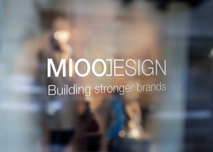 Grafisch bureau Eeklo - Logo Mioo Design - West-Vlaanderen